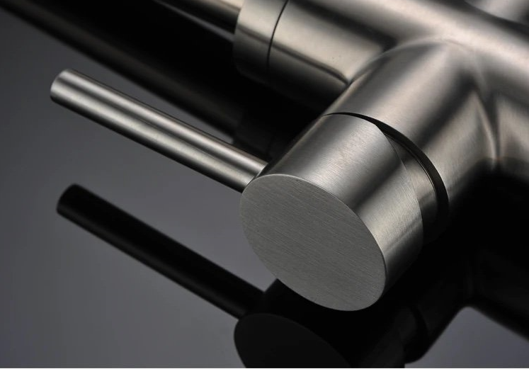 Trojcestná dřezová baterie - Nerez broušený - Obrázek 4